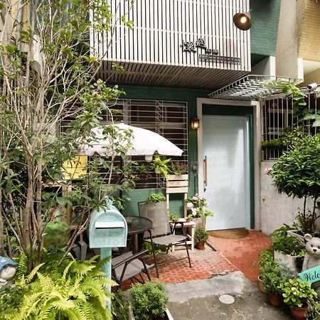 Cozy Cozy Hostel Tainan Exterior foto