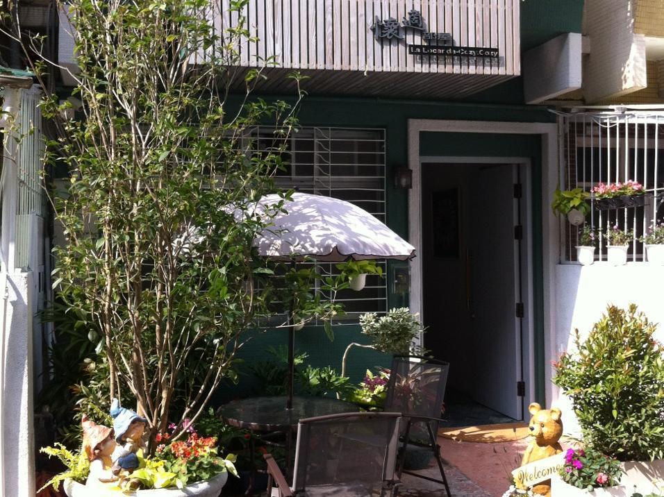 Cozy Cozy Hostel Tainan Exterior foto