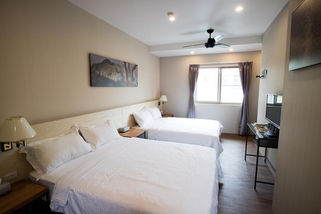 Cozy Cozy Hostel Tainan Exterior foto