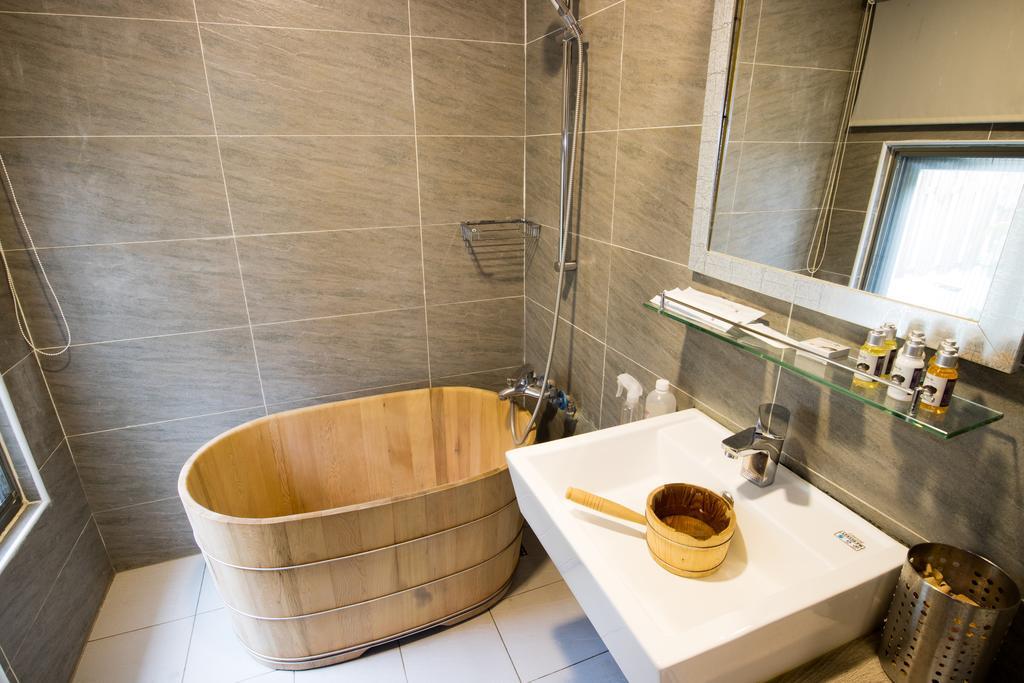 Cozy Cozy Hostel Tainan Exterior foto