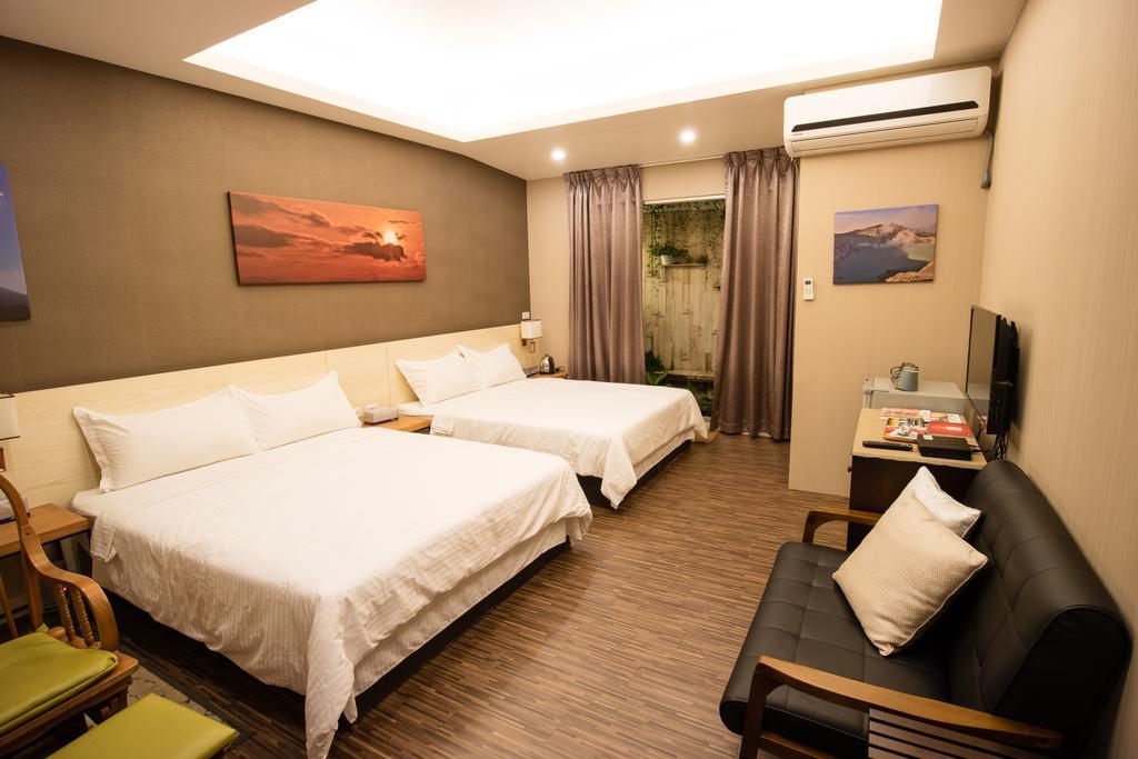 Cozy Cozy Hostel Tainan Exterior foto