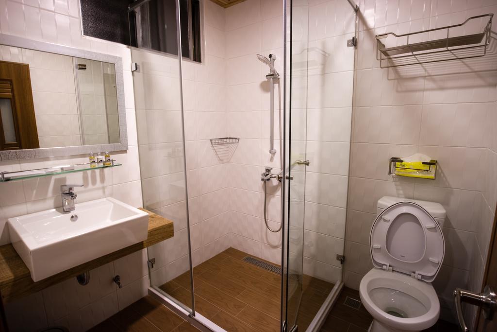 Cozy Cozy Hostel Tainan Exterior foto